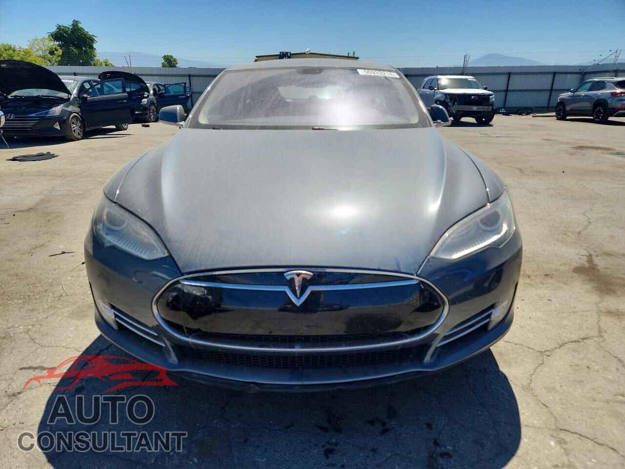 TESLA MODEL S 2013 - 5YJSA1DNXDFP05607