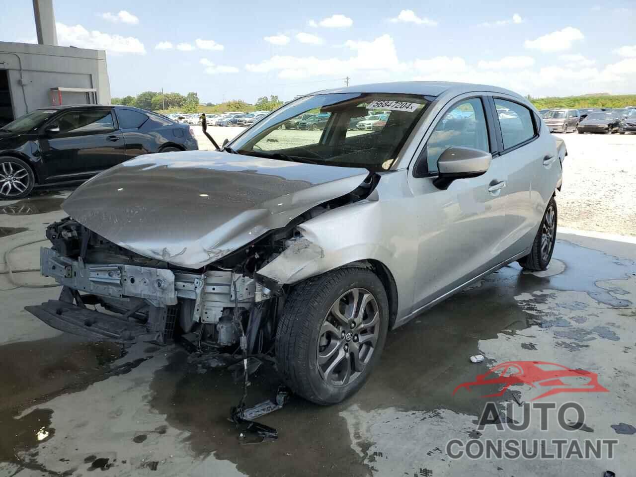 TOYOTA YARIS 2019 - 3MYDLBYV5KY507426