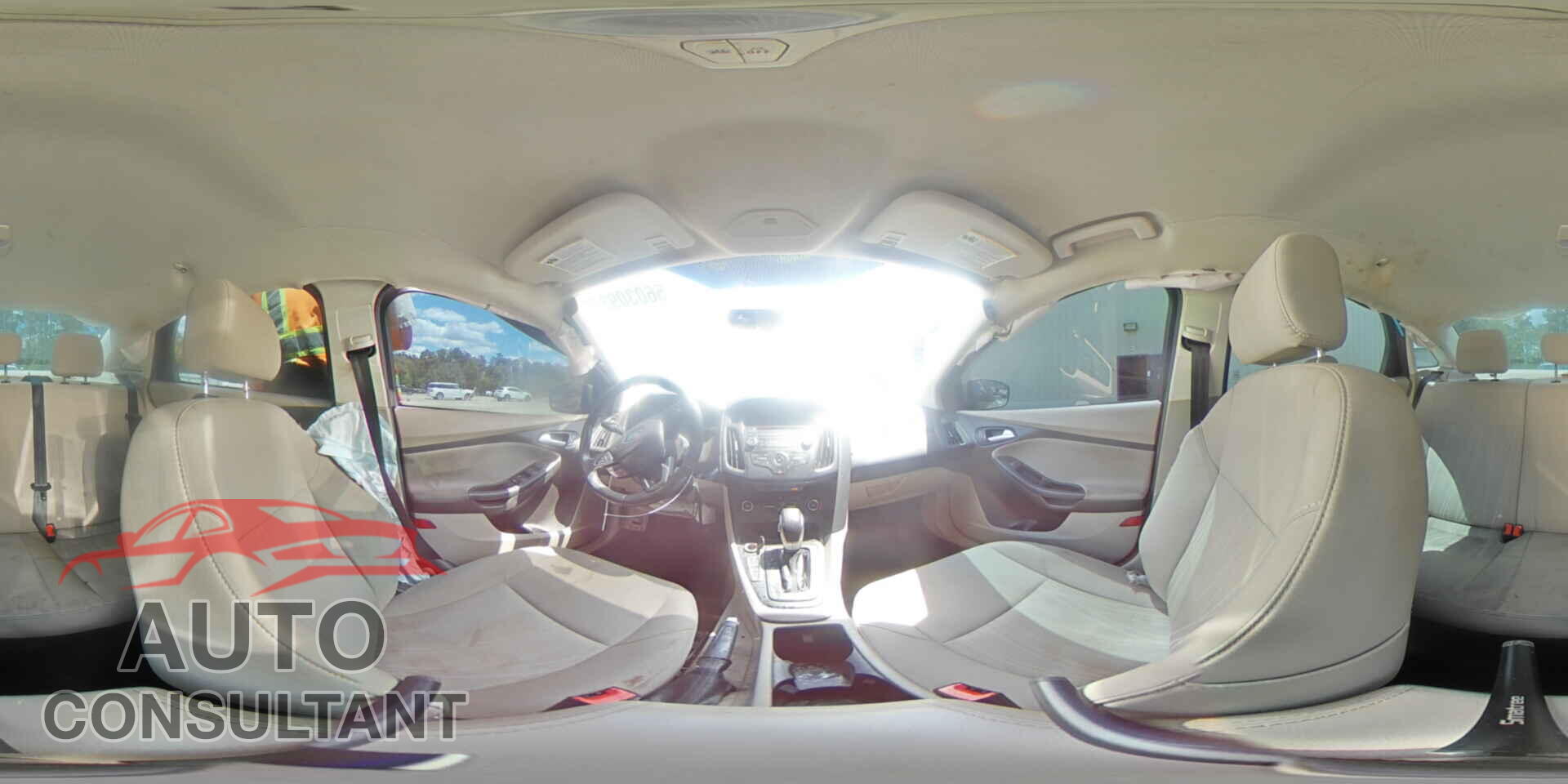 FORD FOCUS 2017 - 1FADP3F28HL270066