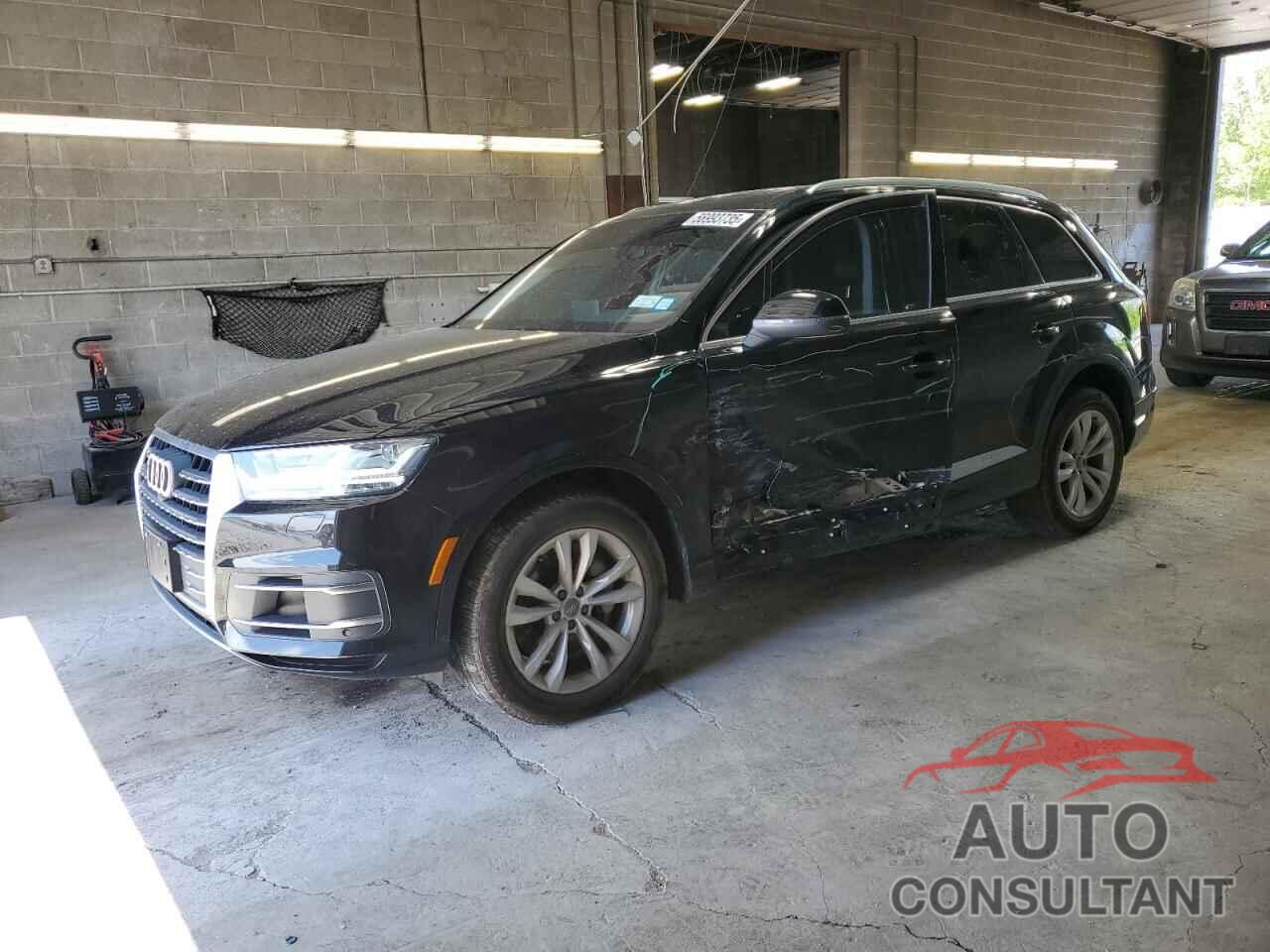 AUDI Q7 2019 - WA1LAAF78KD042605