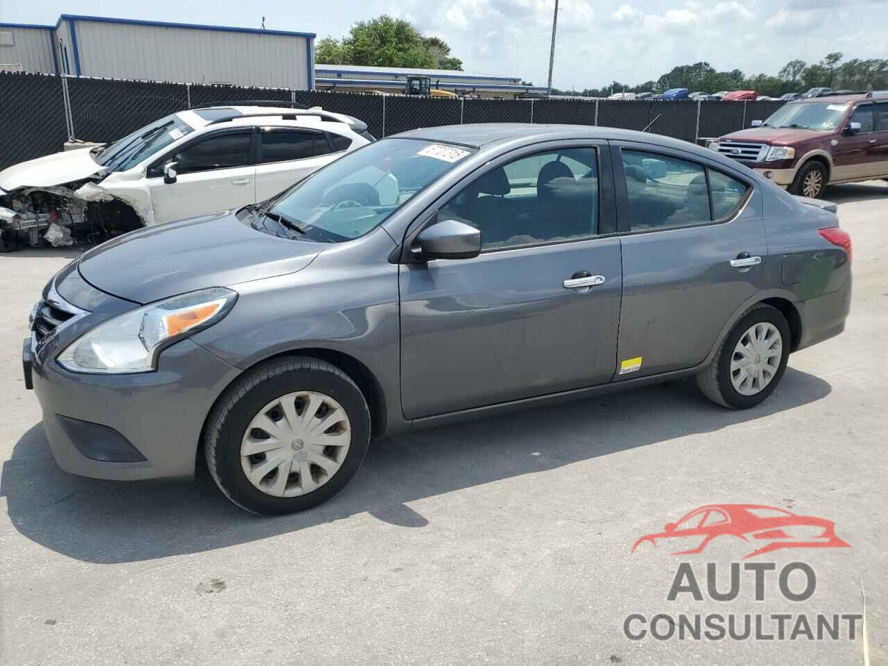 NISSAN VERSA 2018 - 3N1CN7APXJL870543