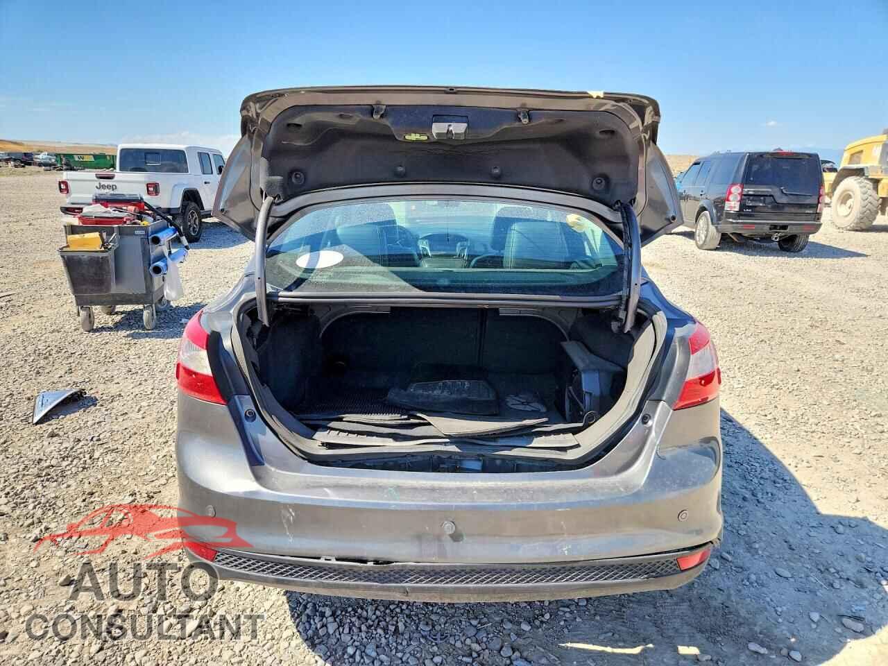 FORD FOCUS 2014 - 1FADP3J27EL224344