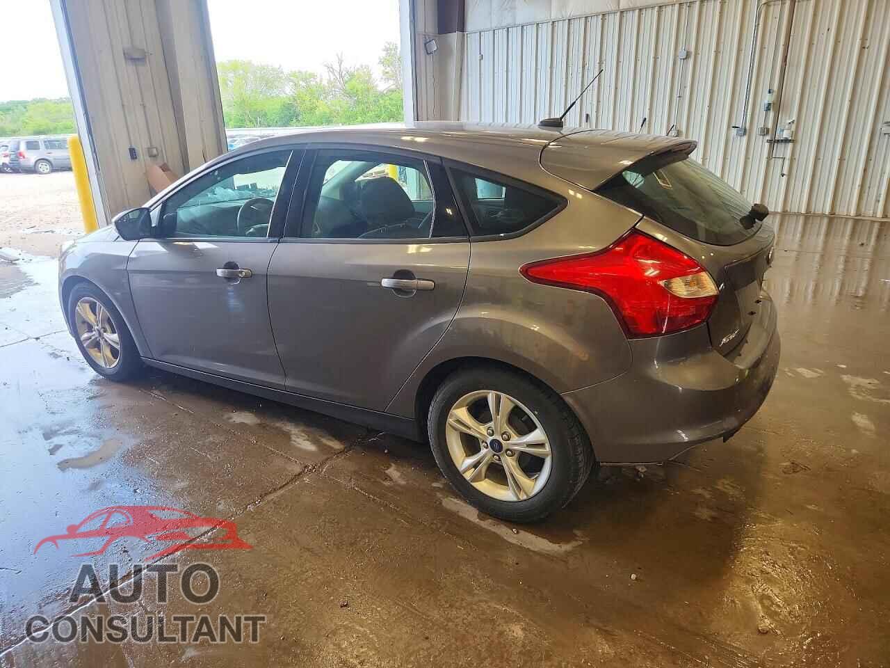 FORD FOCUS 2014 - 1FADP3K27EL181560