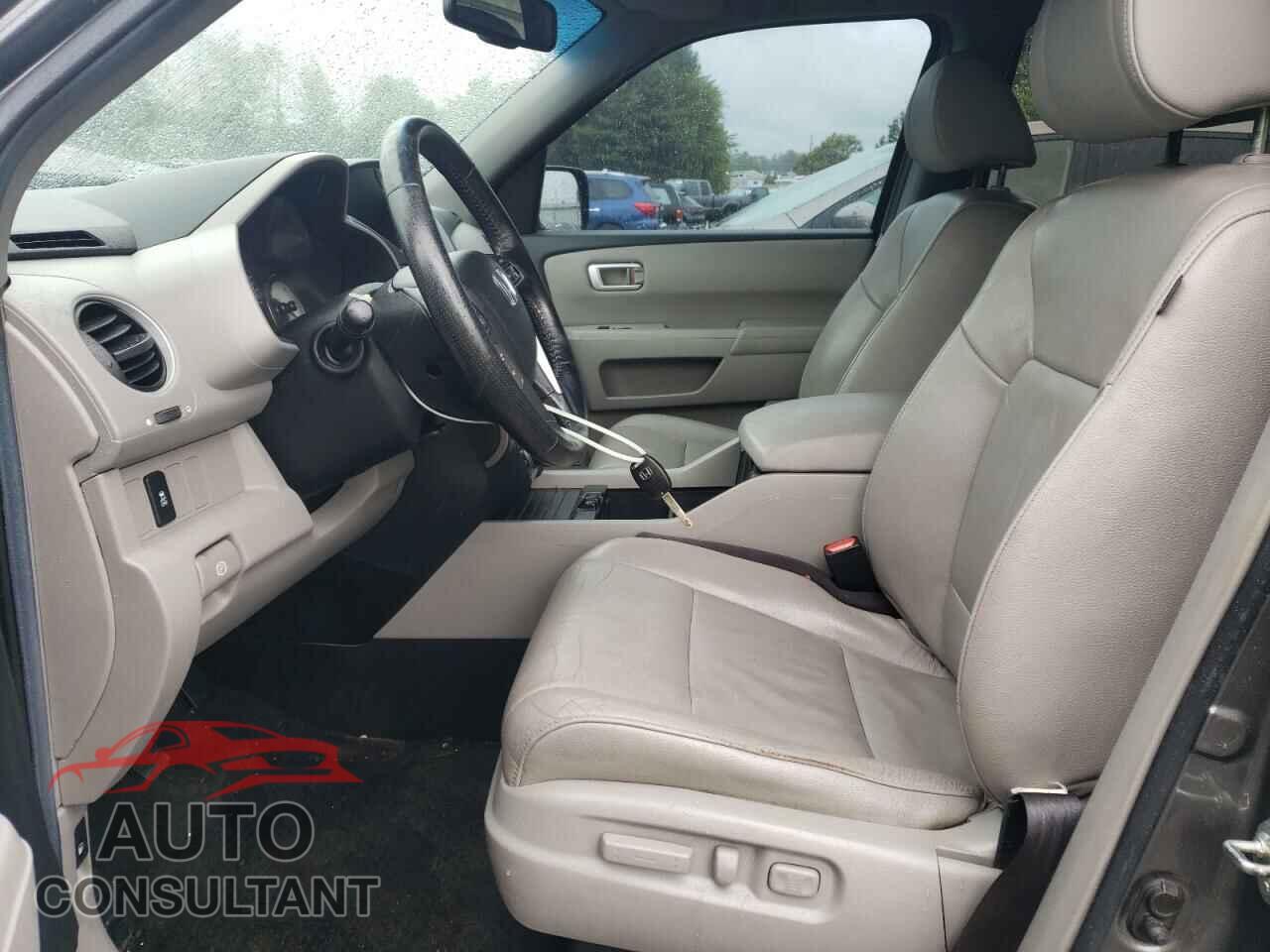 HONDA PILOT 2012 - 5FNYF4H62CB006700