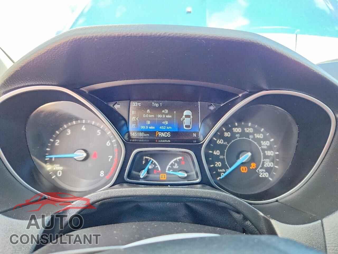 FORD FOCUS 2018 - 1FADP3FE2JL213667