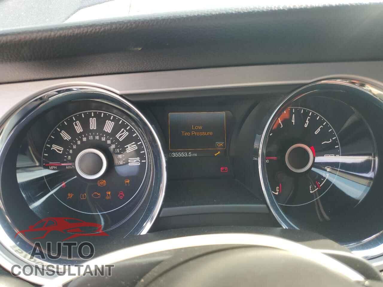 FORD MUSTANG 2014 - 1ZVBP8CF5E5205341