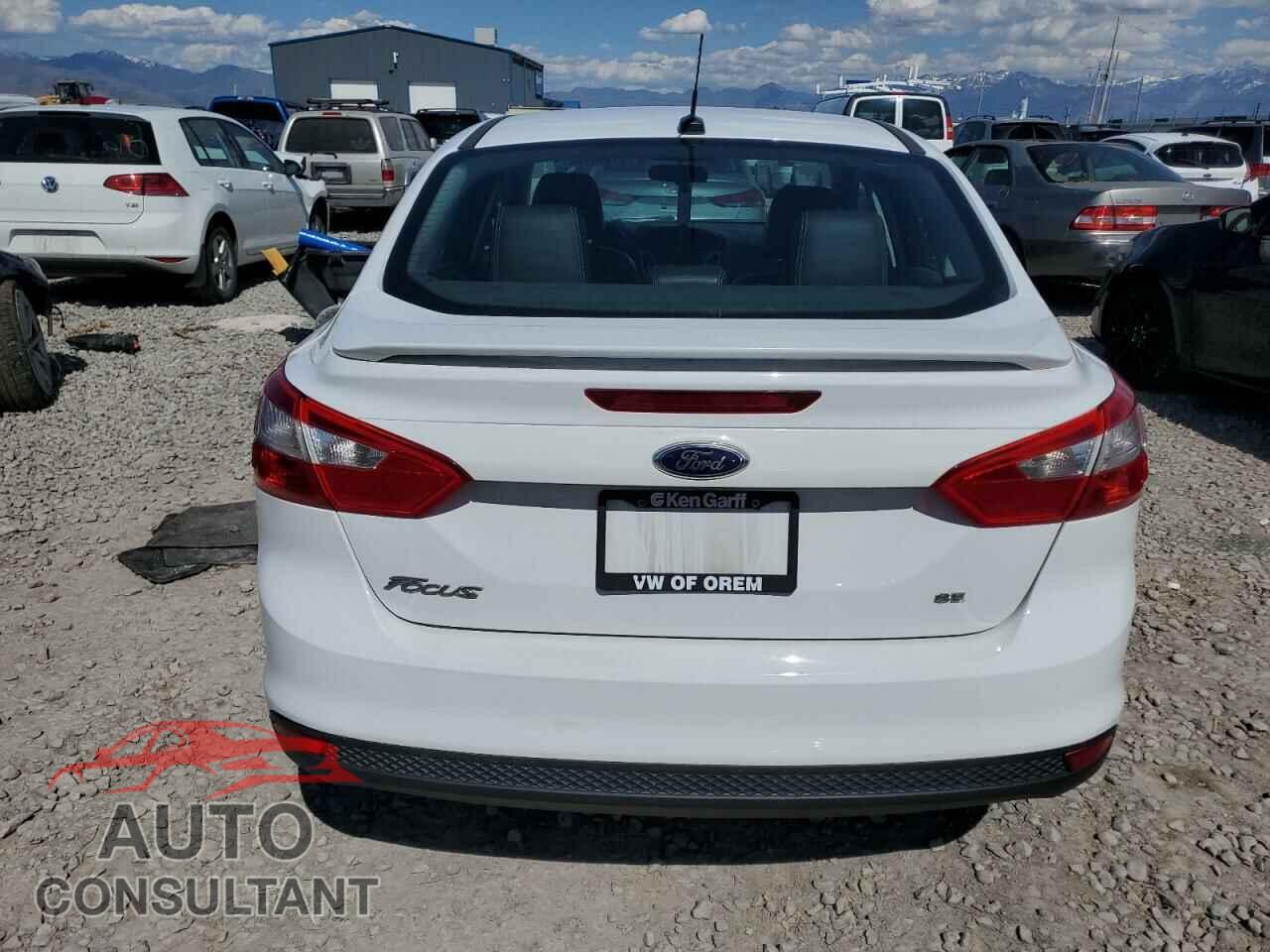 FORD FOCUS 2014 - 1FADP3F28EL325238