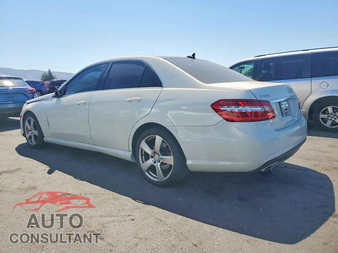 MERCEDES-BENZ E-CLASS 2012 - WDDHF5KB1CA567707