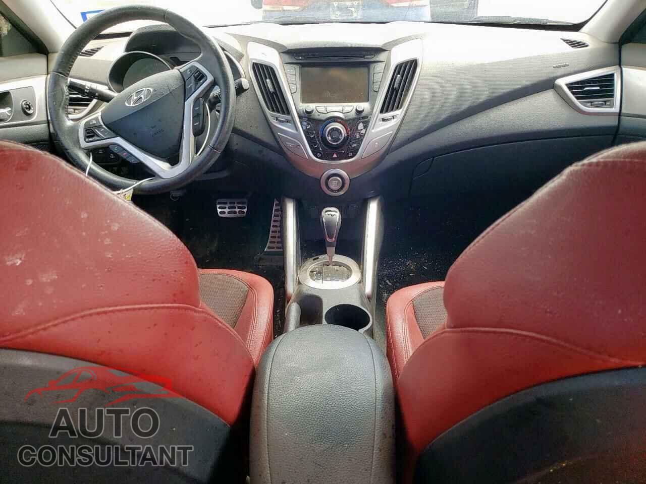 HYUNDAI VELOSTER 2012 - KMHTC6ADXCU053824