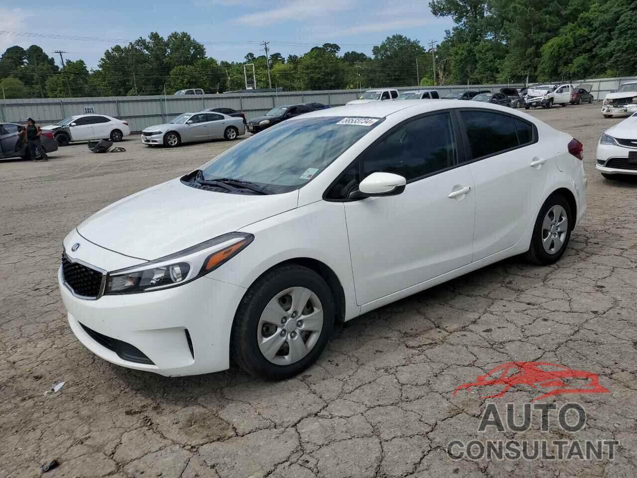 KIA FORTE 2018 - 3KPFK4A73JE242765