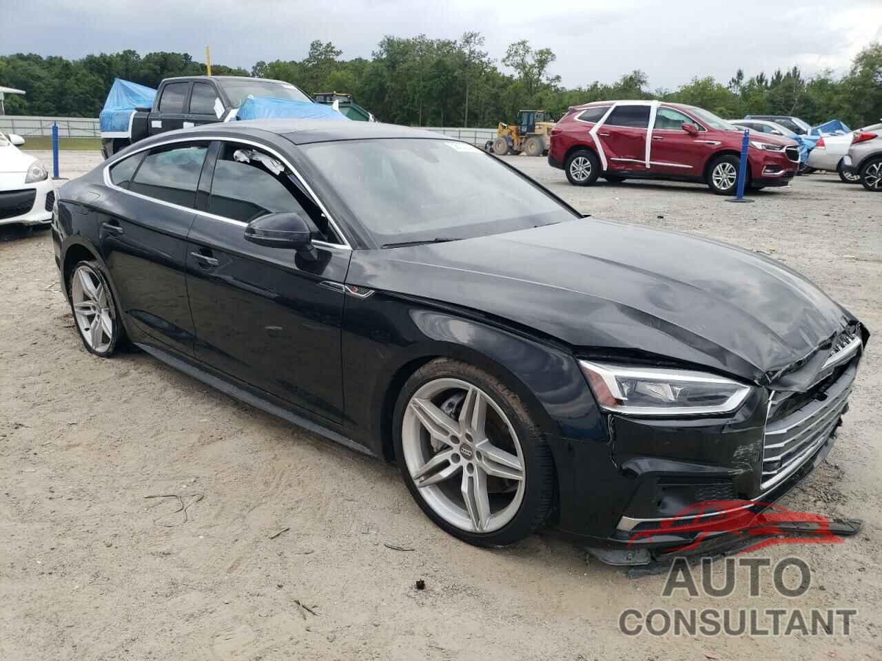 AUDI A5 2019 - WAUFNCF55KA040858
