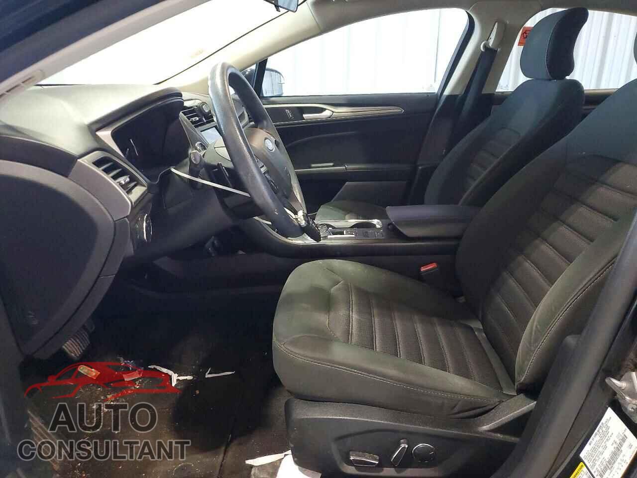 FORD FUSION 2018 - 3FA6P0HD2JR231549