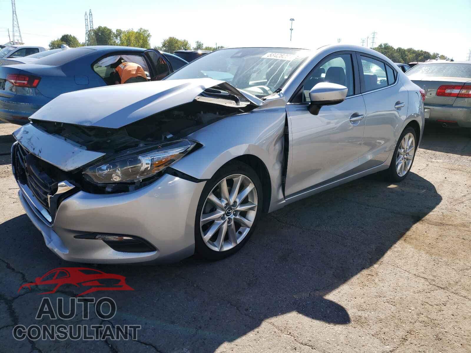 MAZDA 3 2017 - 3MZBN1V70HM107397