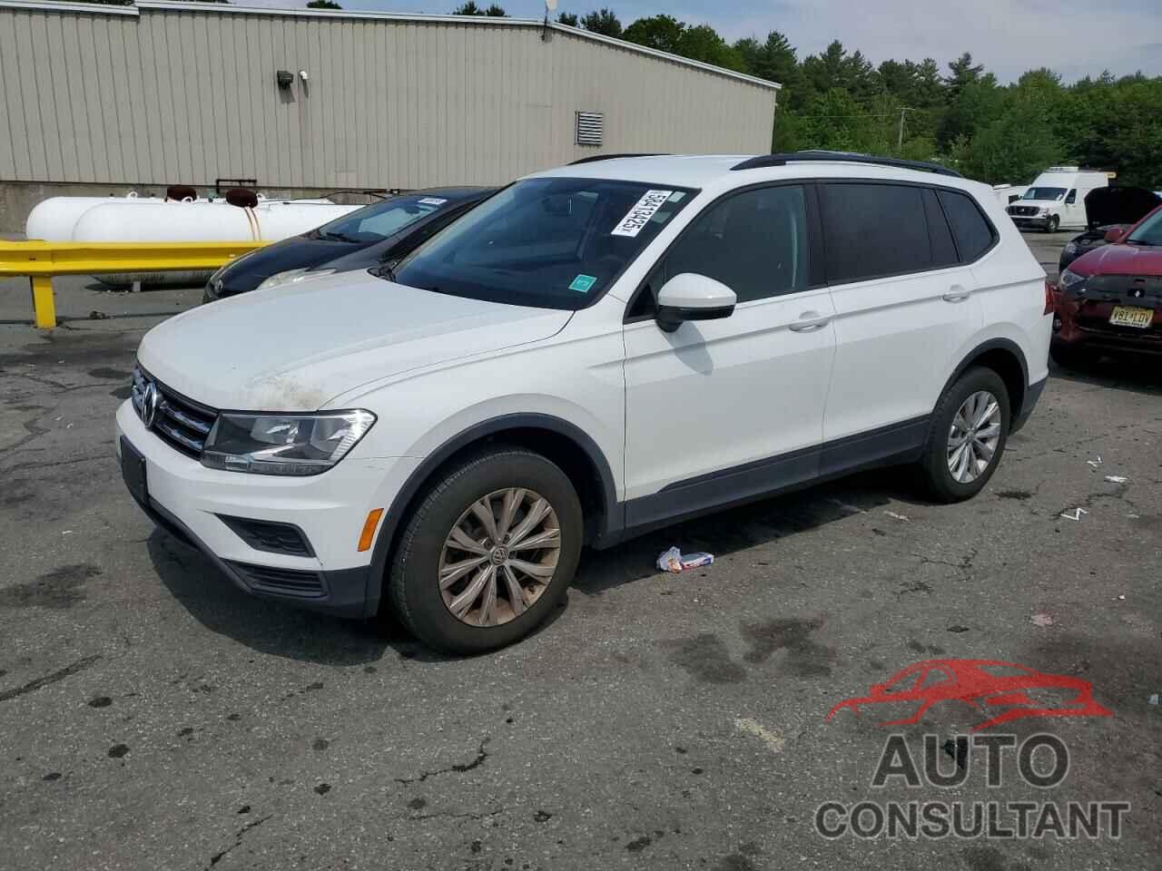 VOLKSWAGEN TIGUAN 2018 - 3VV1B7AX1JM072635