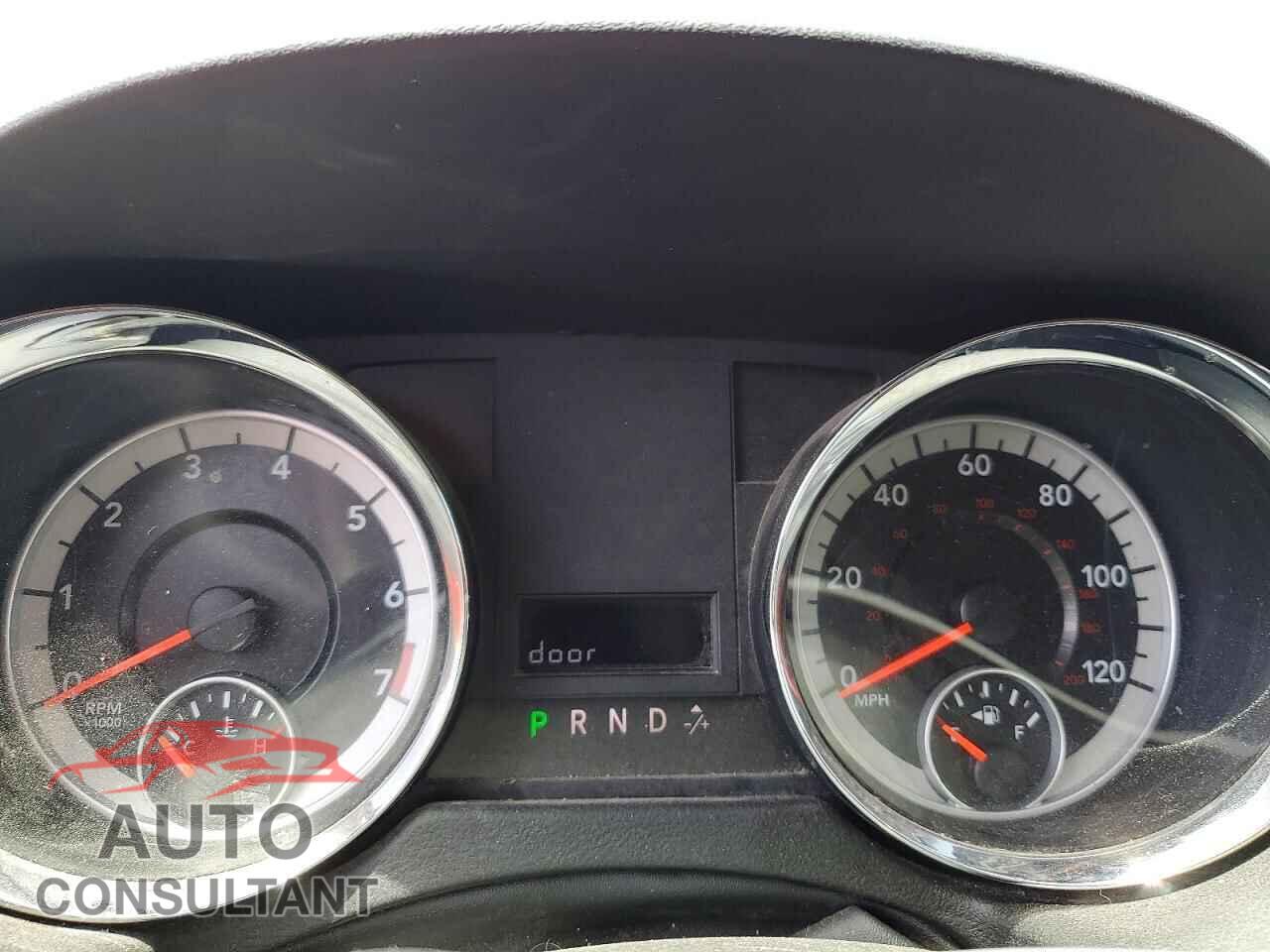 DODGE CARAVAN 2011 - 2D4RN3DG6BR602494