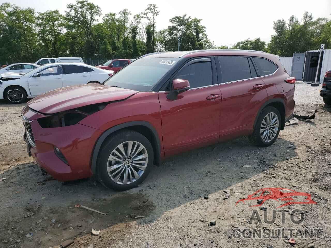 TOYOTA HIGHLANDER 2022 - 5TDFZRBHXNS216482