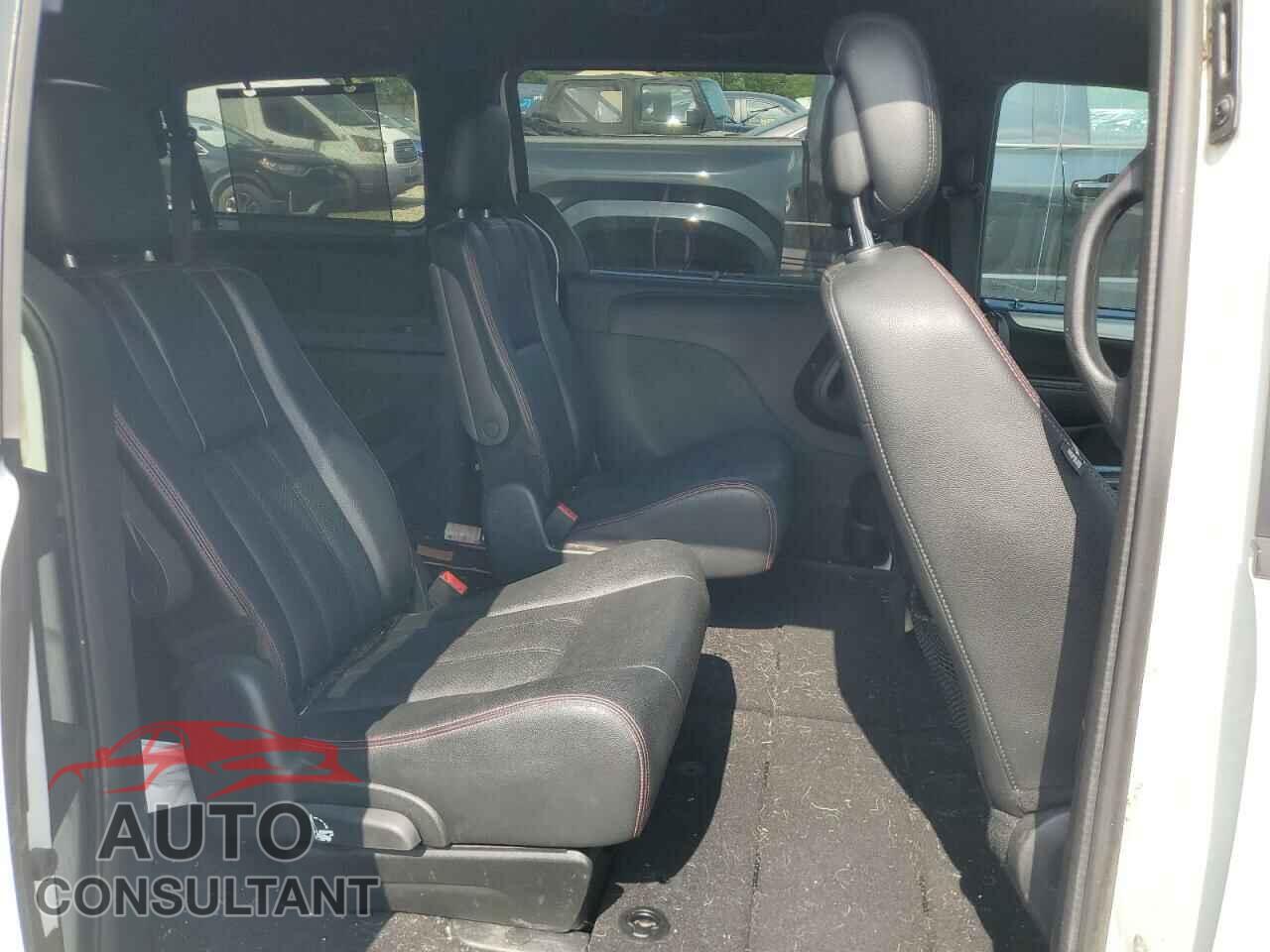 DODGE CARAVAN 2017 - 2C4RDGEG8HR740794