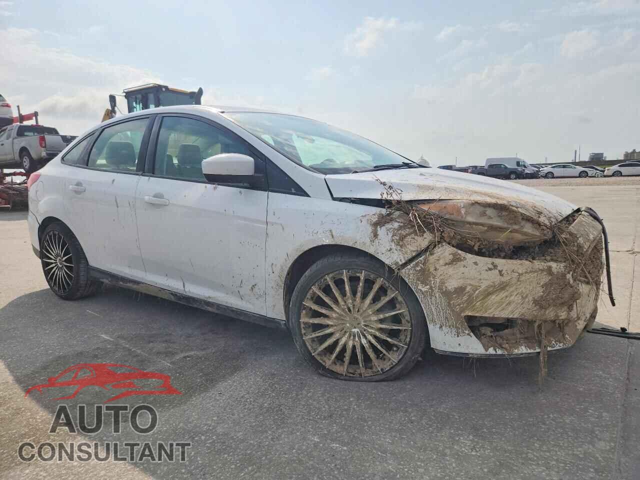FORD FOCUS 2018 - 1FADP3F21JL206537