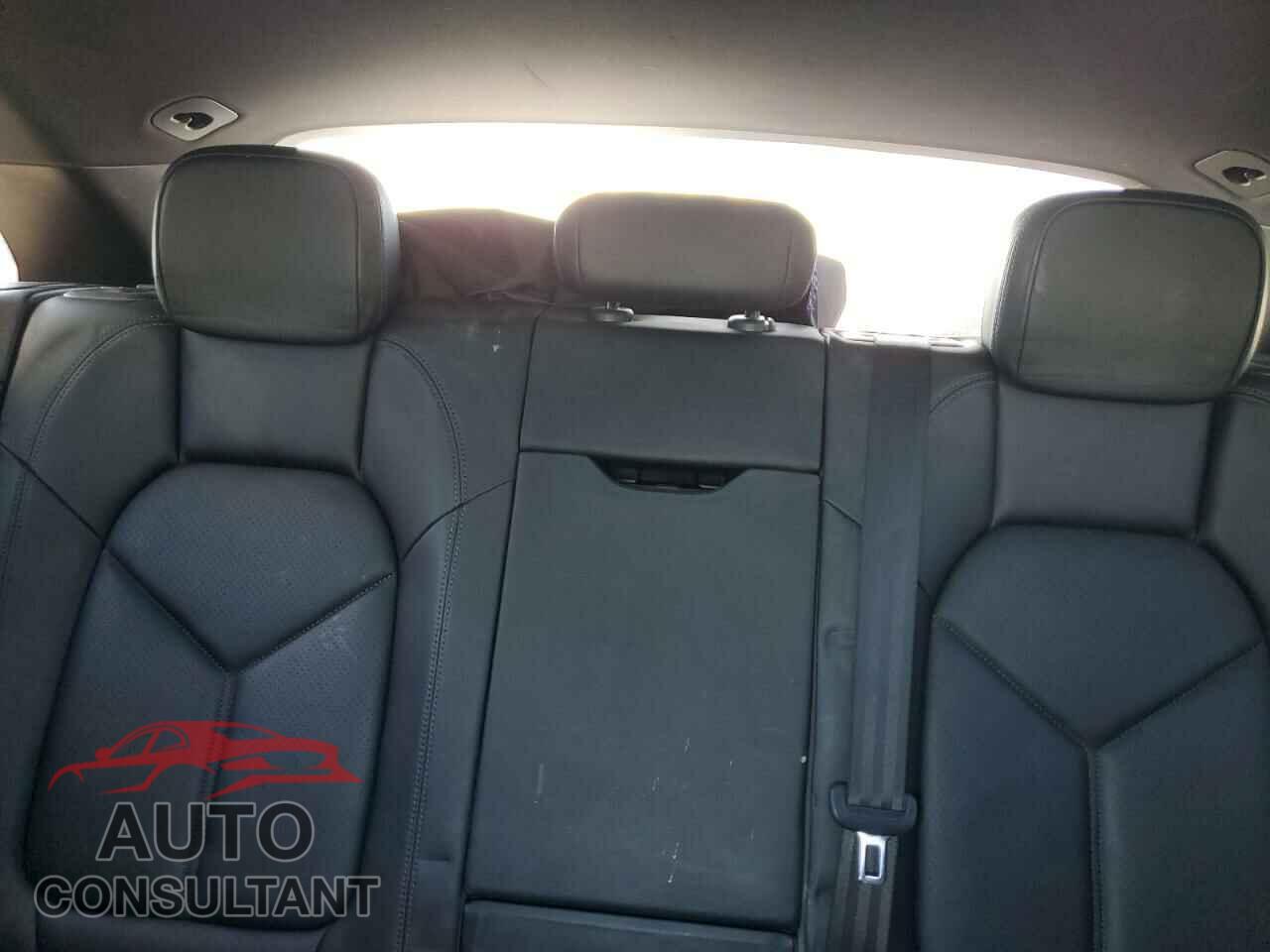 PORSCHE MACAN 2017 - WP1AA2A59HLB08214