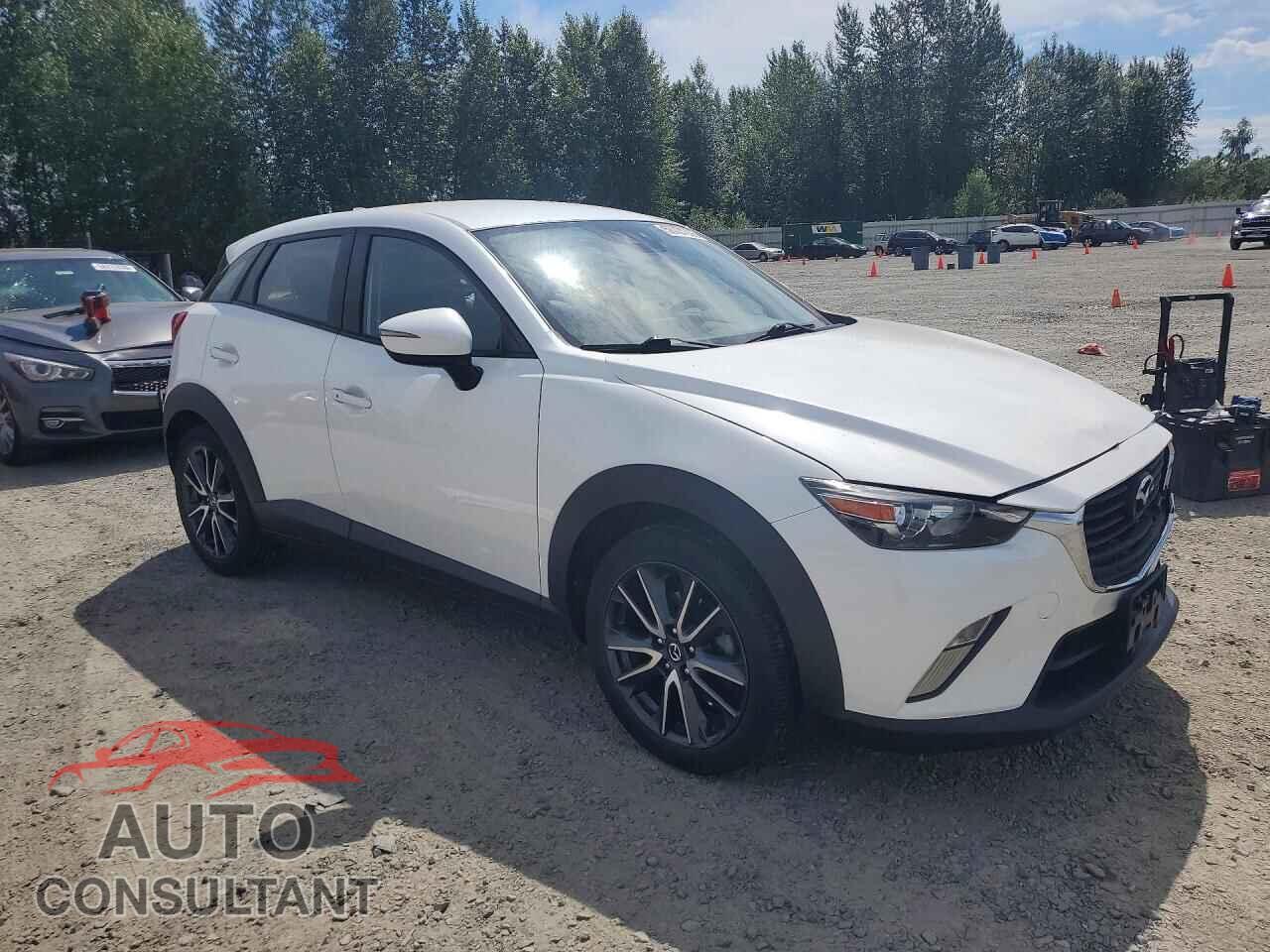 MAZDA CX-3 2018 - JM1DKFC76J0327575