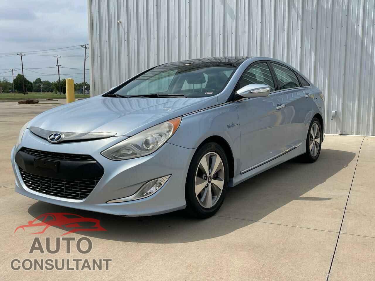 HYUNDAI SONATA 2012 - KMHEC4A4XCA047536