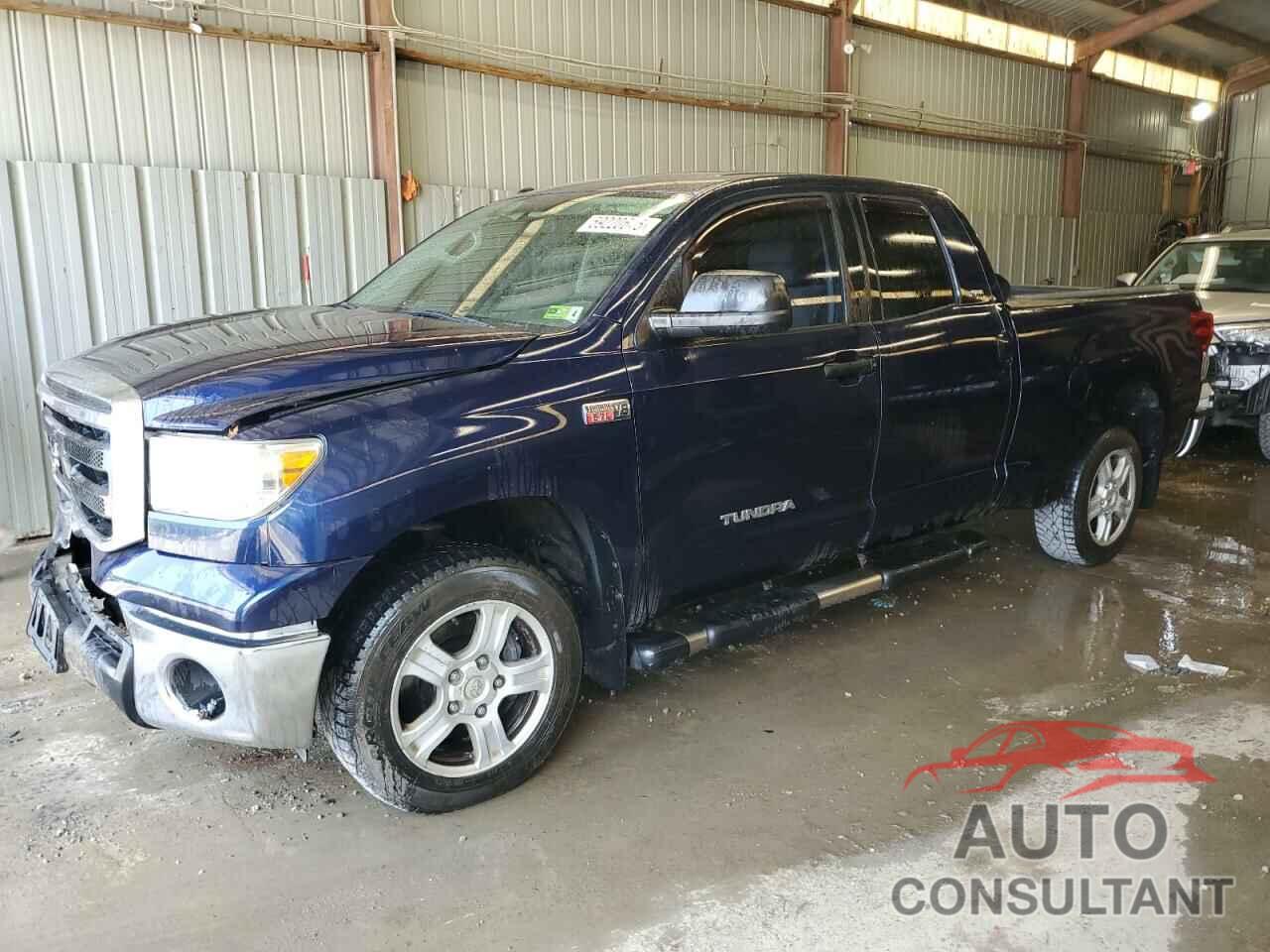 TOYOTA TUNDRA 2011 - 5TFUY5F13BX166644