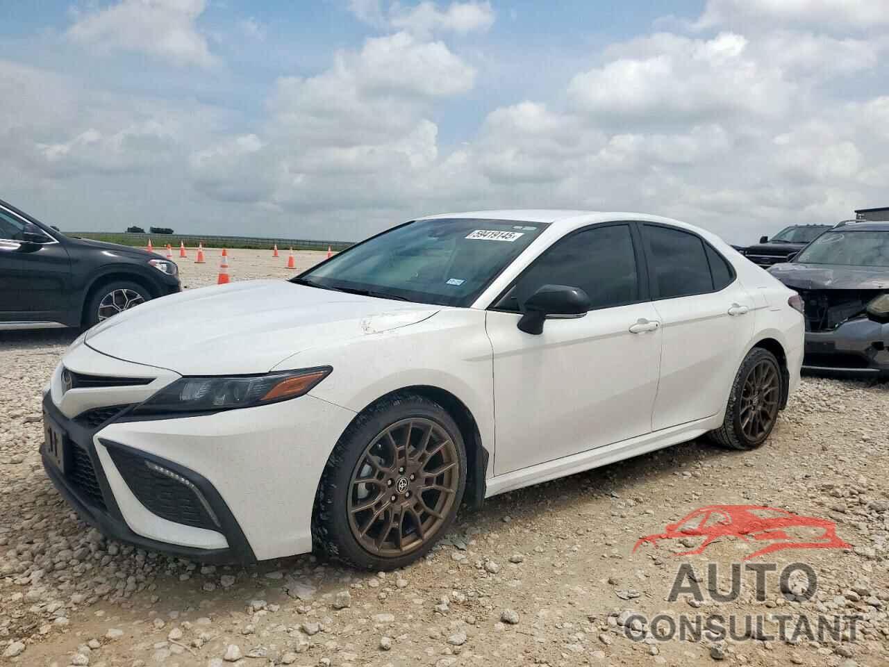 TOYOTA CAMRY 2023 - 4T1G11AK3PU092611