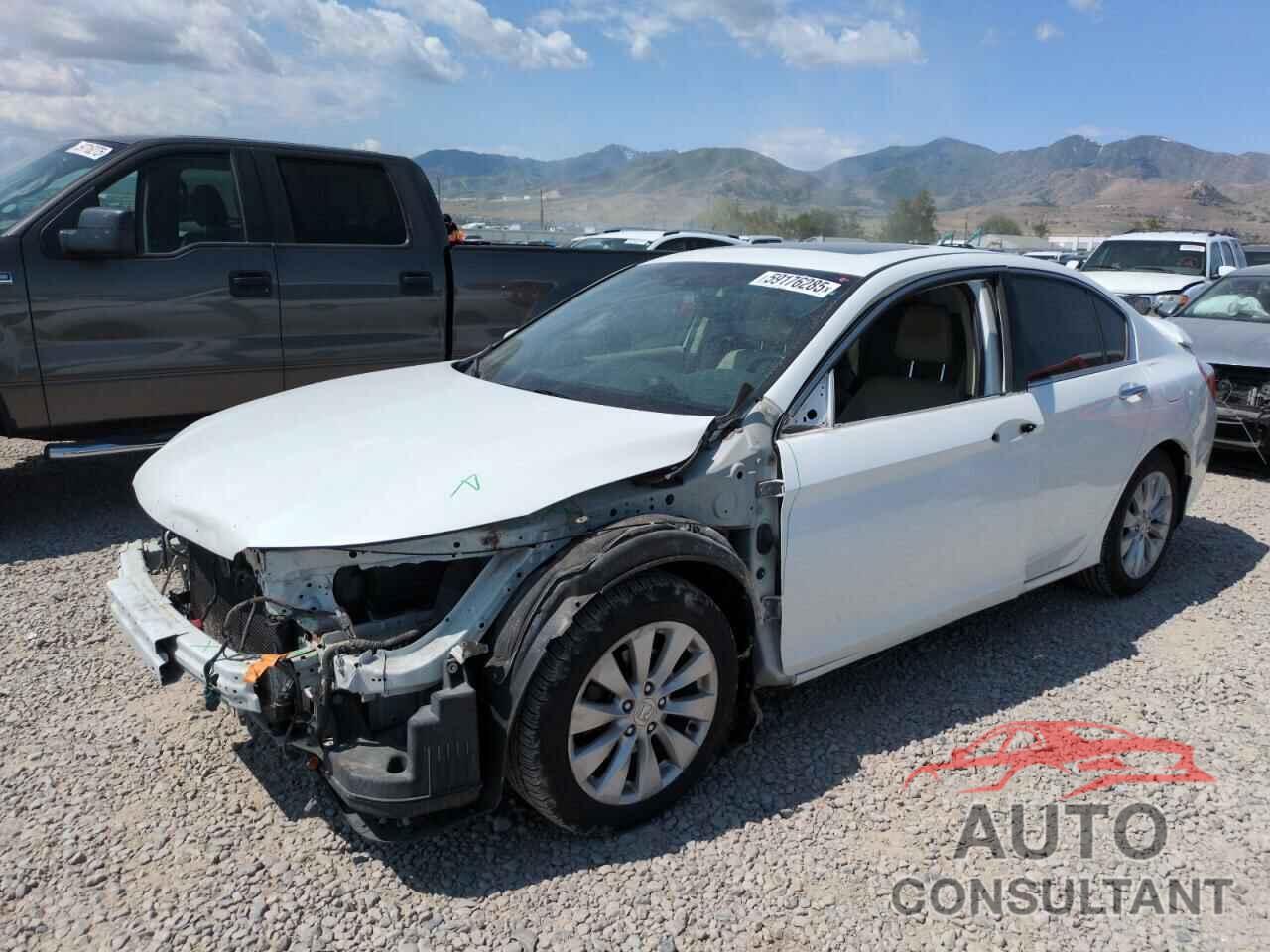 HONDA ACCORD 2013 - 1HGCR3F95DA024841