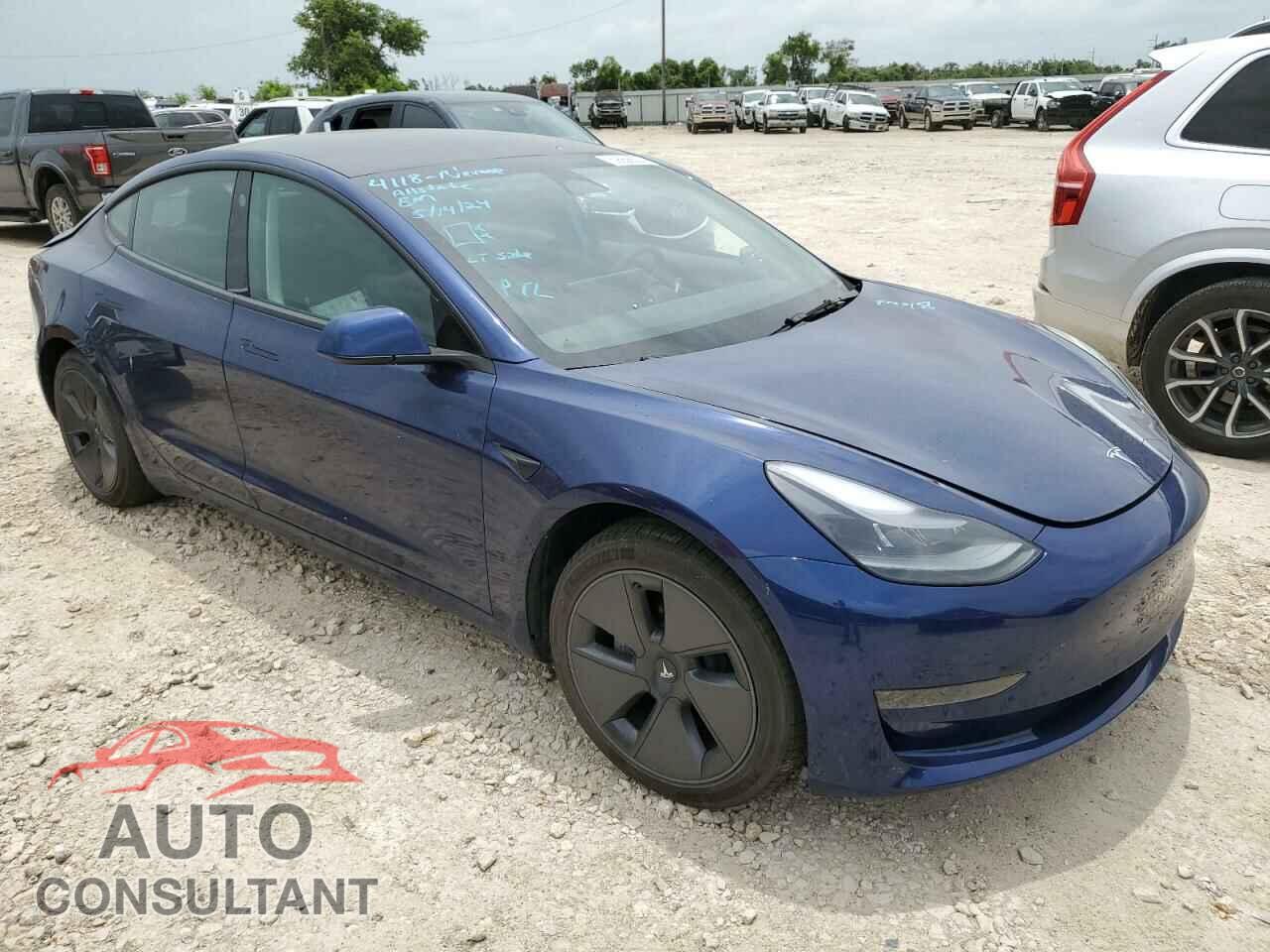 TESLA MODEL 3 2022 - 5YJ3E1EA6NF351459