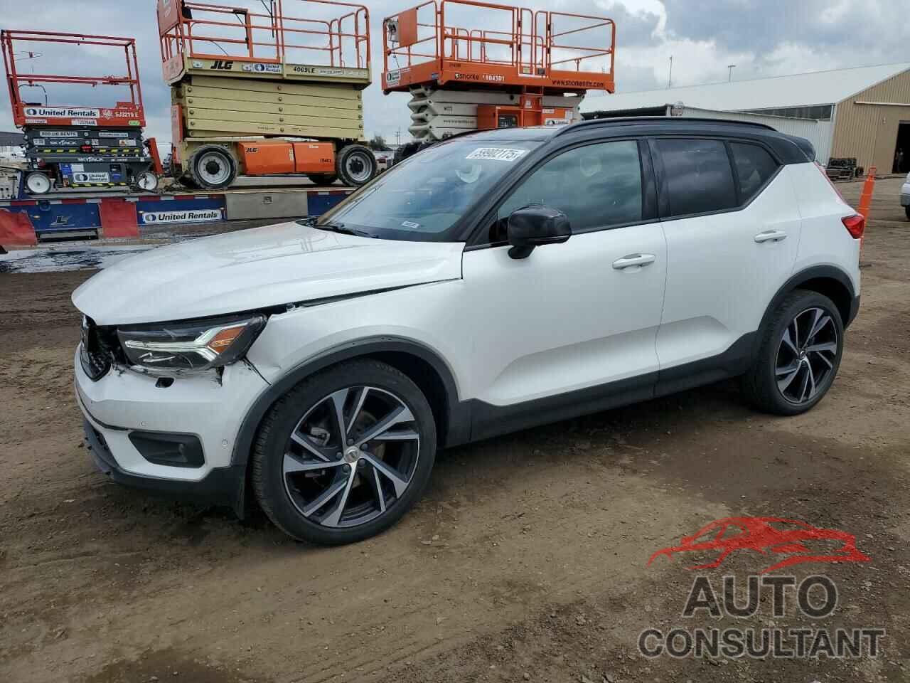 VOLVO XC40 2021 - YV4162UM1M2422135