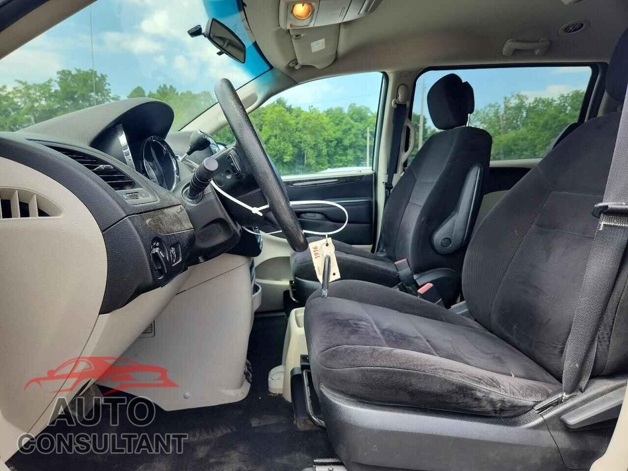 DODGE CARAVAN 2011 - 2D4RN4DG5BR737083