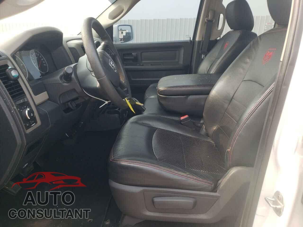 DODGE RAM 1500 2012 - 1C6RD7FT0CS231115