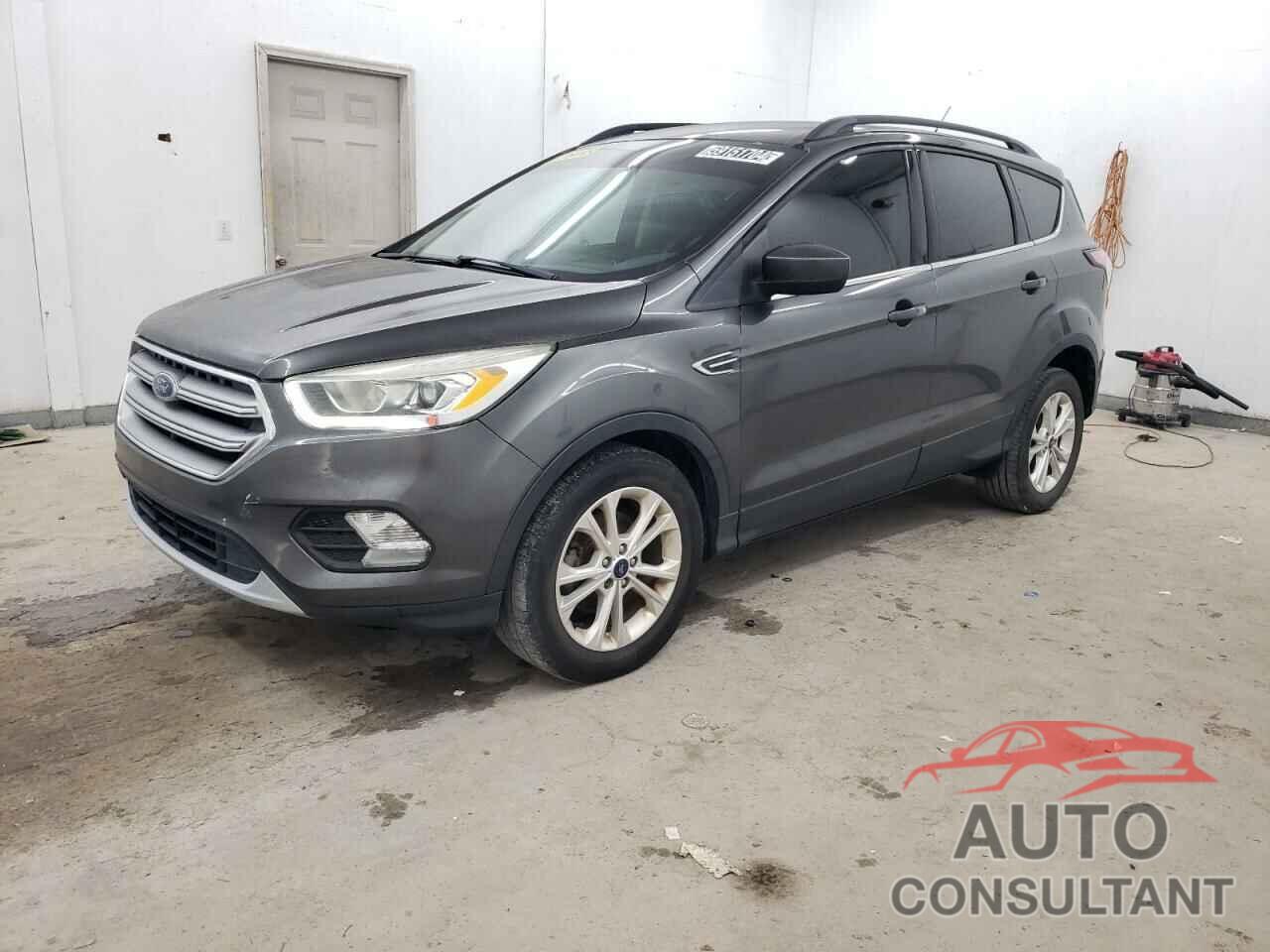 FORD ESCAPE 2017 - 1FMCU0GD8HUB68107