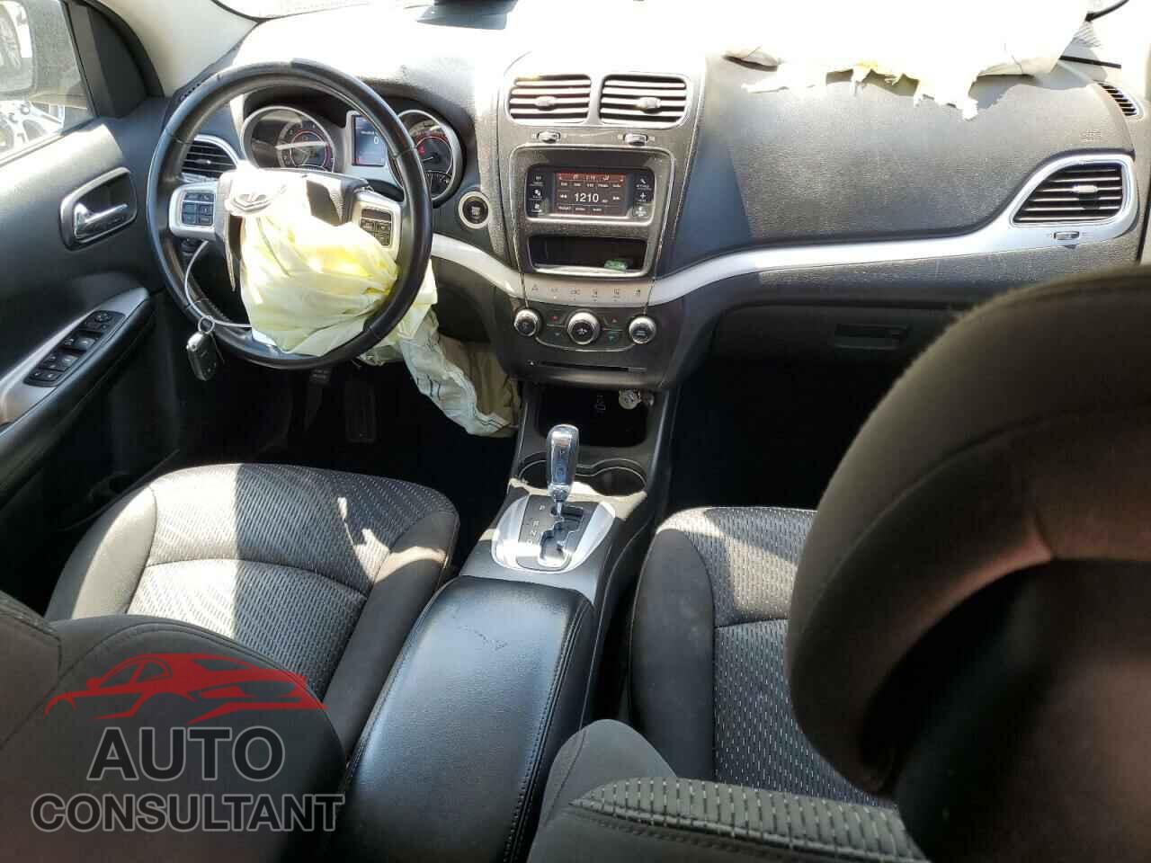DODGE JOURNEY 2017 - 3C4PDCBB2HT648456