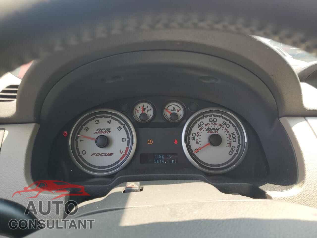 FORD FOCUS 2011 - 1FAHP3FN2BW124005