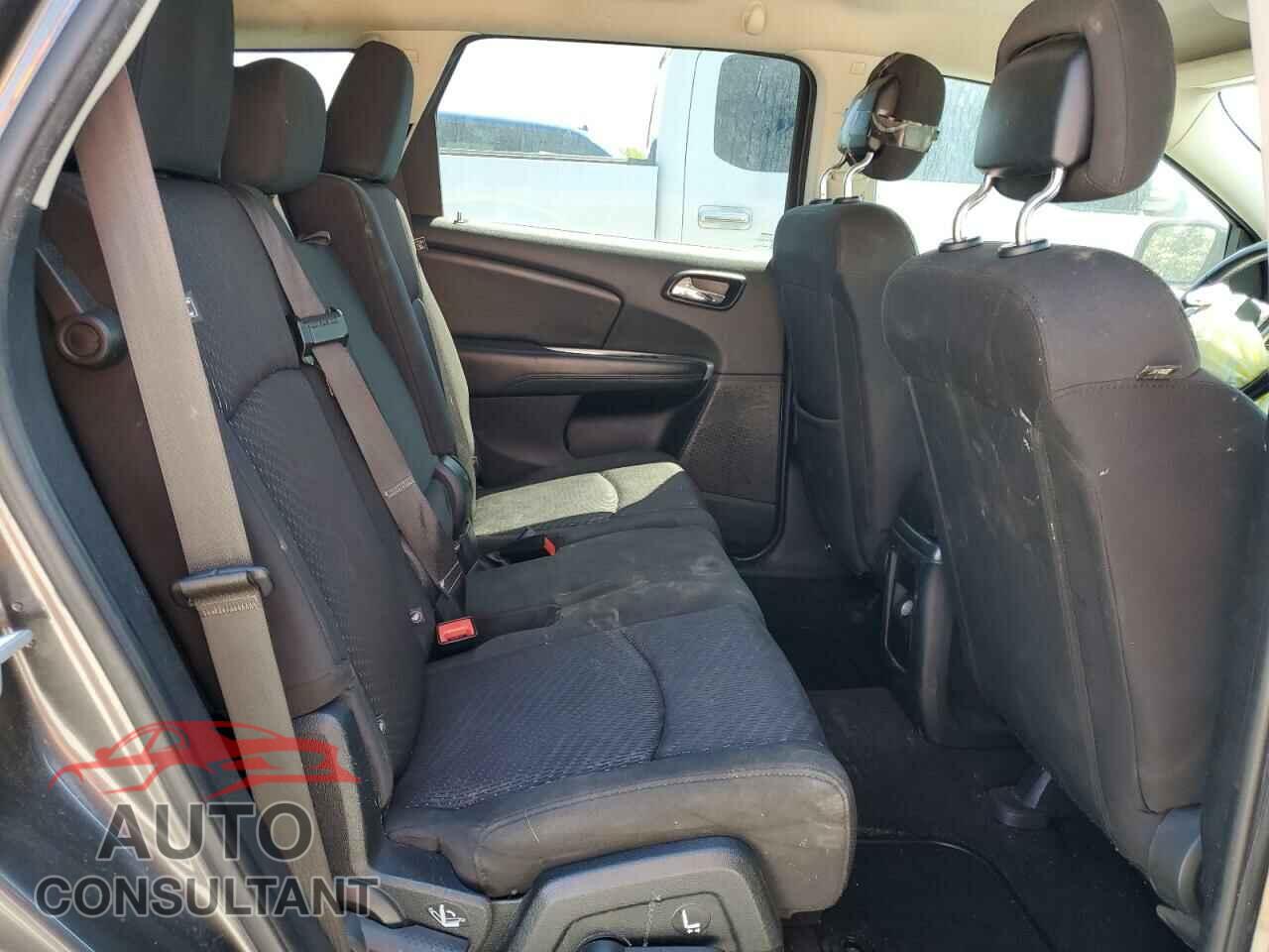 DODGE JOURNEY 2017 - 3C4PDCBB2HT648456