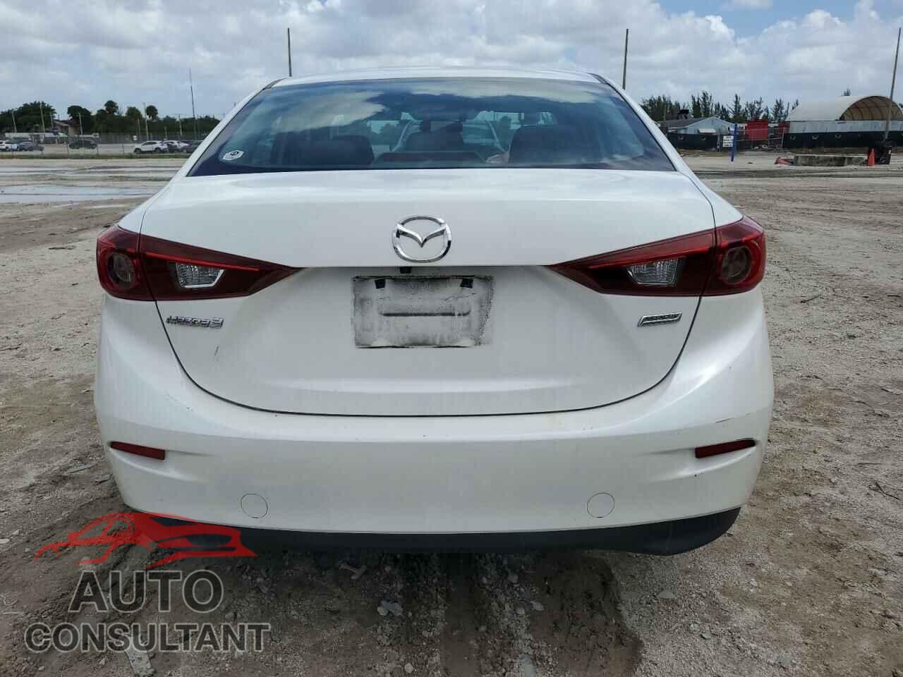 MAZDA 3 2017 - 3MZBN1U74HM141697