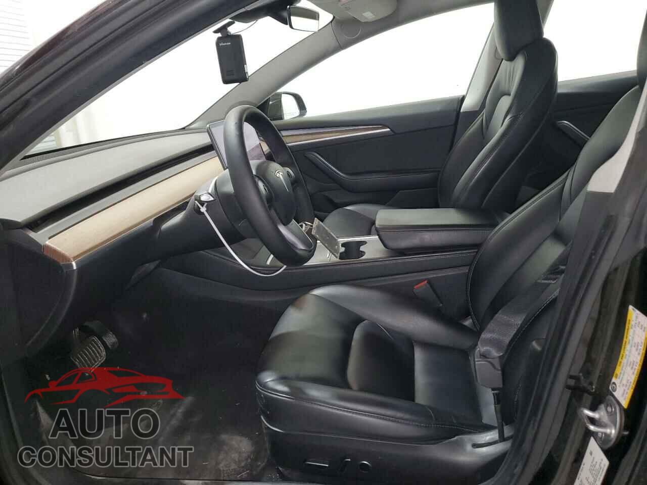 TESLA MODEL 3 2022 - 5YJ3E1EA6NF190076