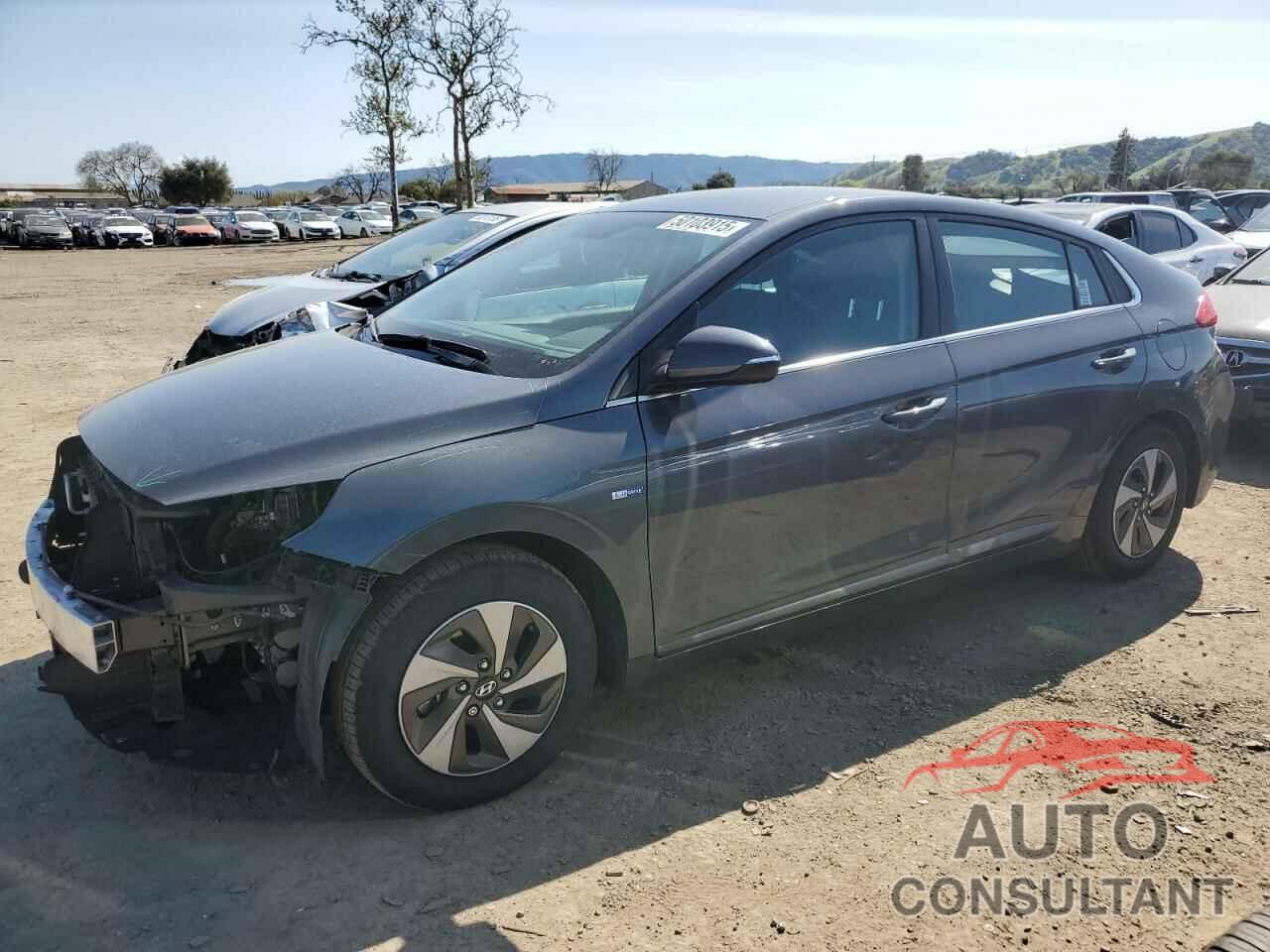 HYUNDAI IONIQ 2017 - KMHC75LC0HU019109