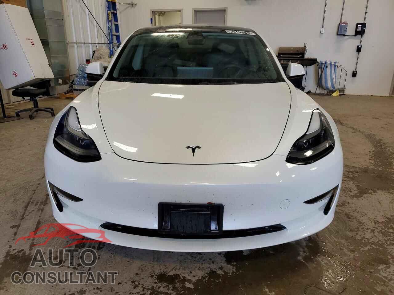 TESLA MODEL 3 2023 - LRW3E1FA5PC875827