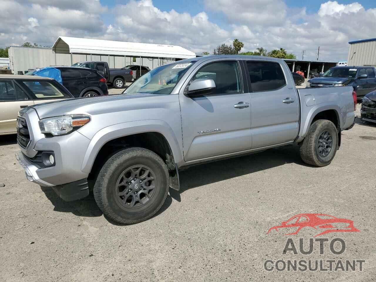 TOYOTA TACOMA 2018 - 3TMCZ5AN2JM121959