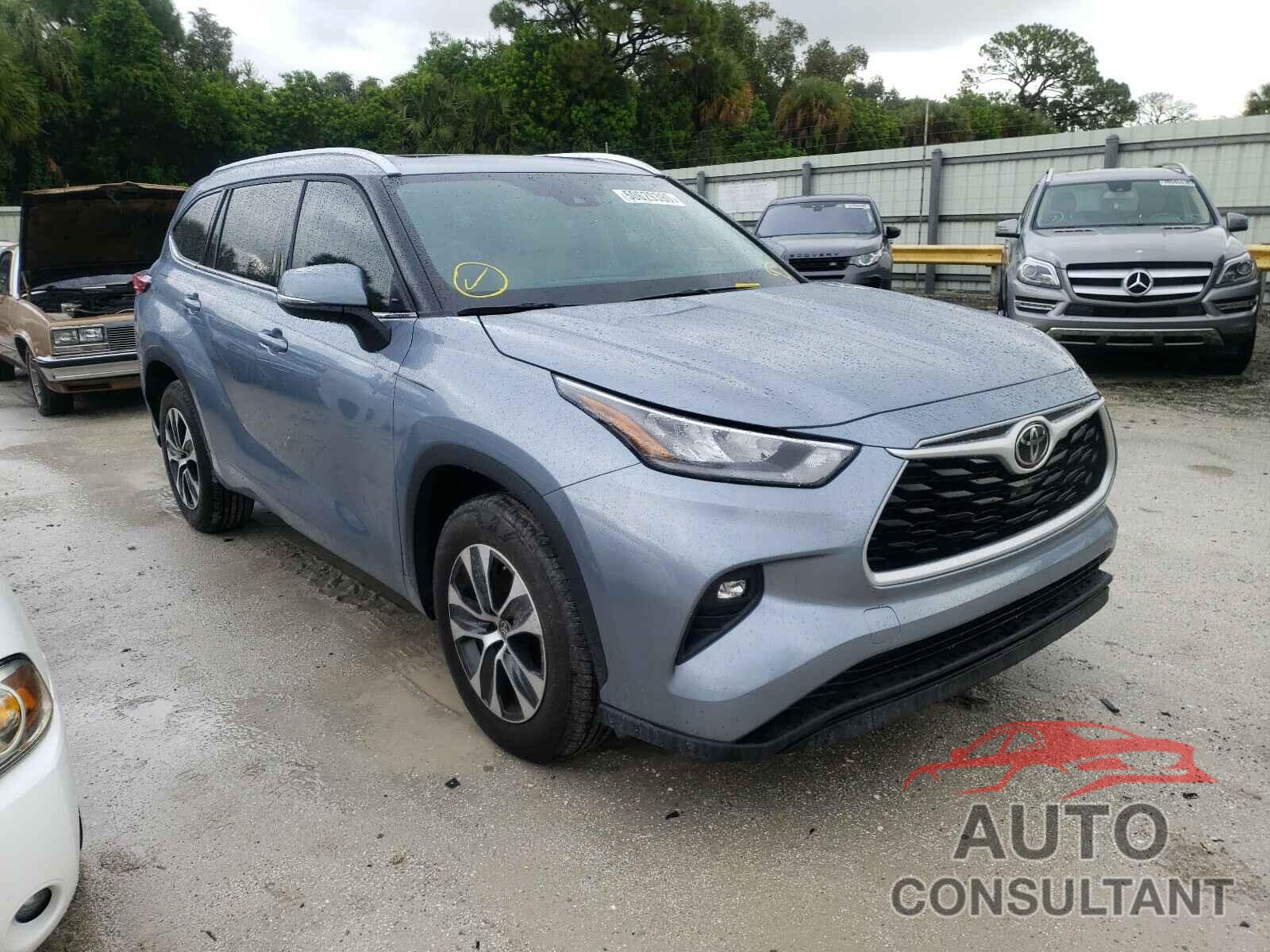 TOYOTA HIGHLANDER 2020 - 5TDHZRAHXLS004219