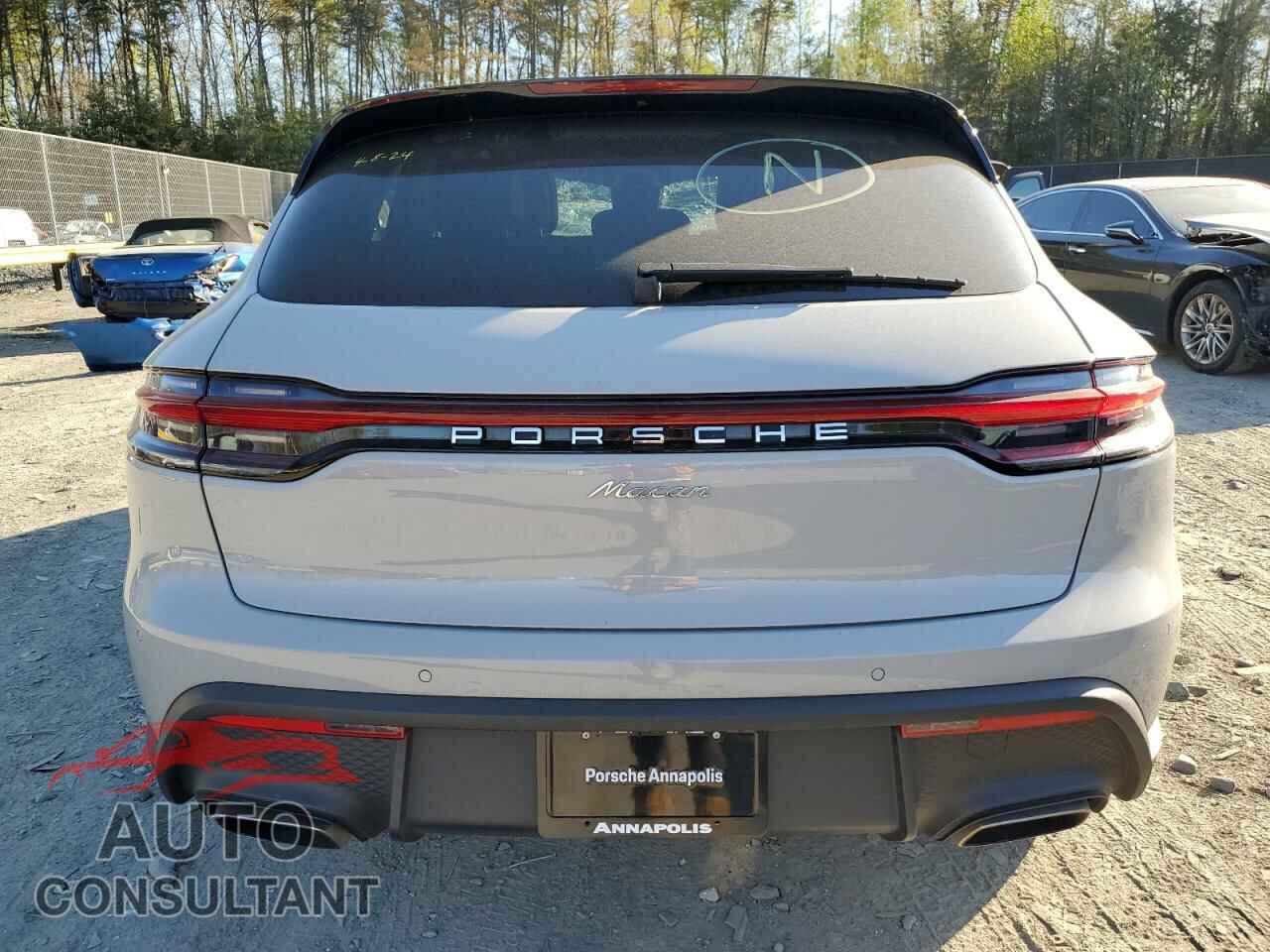 PORSCHE MACAN BASE 2024 - WP1AA2A52RLB02014