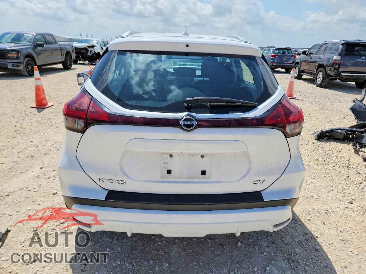 NISSAN KICKS 2023 - 3N1CP5CV2PL508564