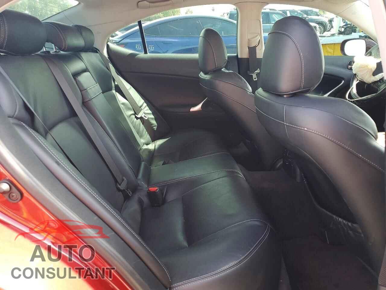 LEXUS IS 2010 - JTHBF5C26A5125489