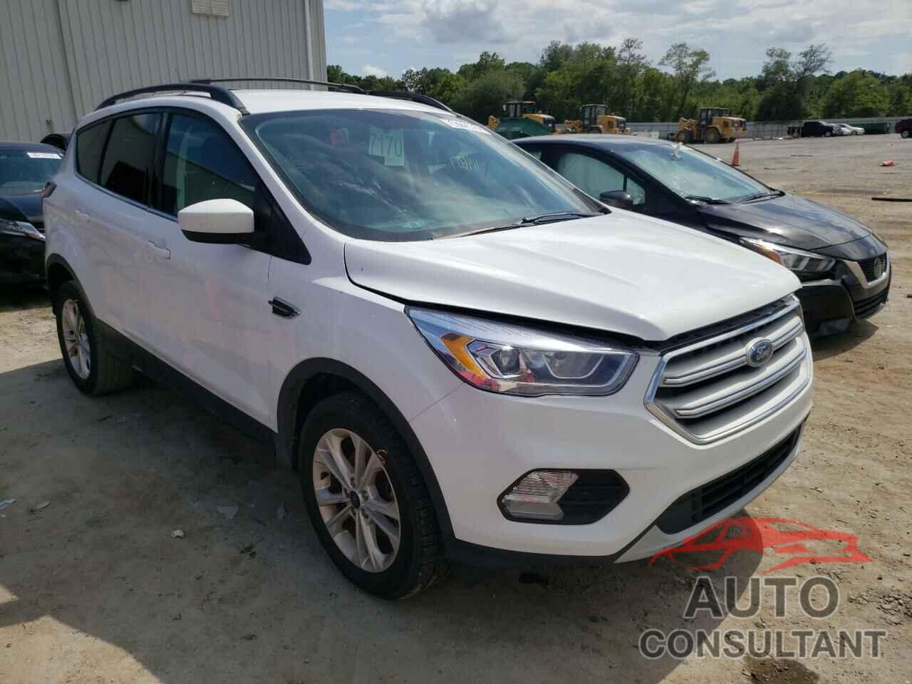FORD ESCAPE 2017 - 1FMCU0GDXHUA88761