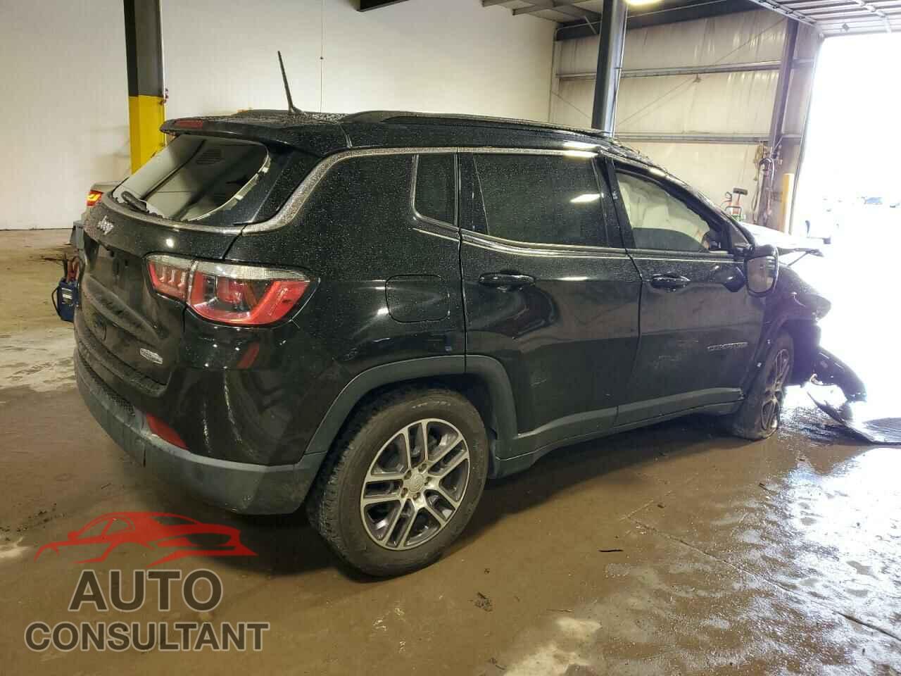 JEEP COMPASS 2018 - 3C4NJCBB6JT502129