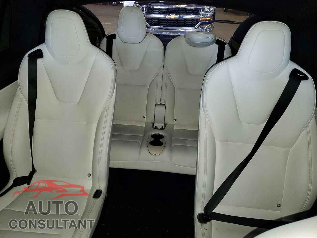 TESLA MODEL X 2019 - 5YJXCBE23KF160843
