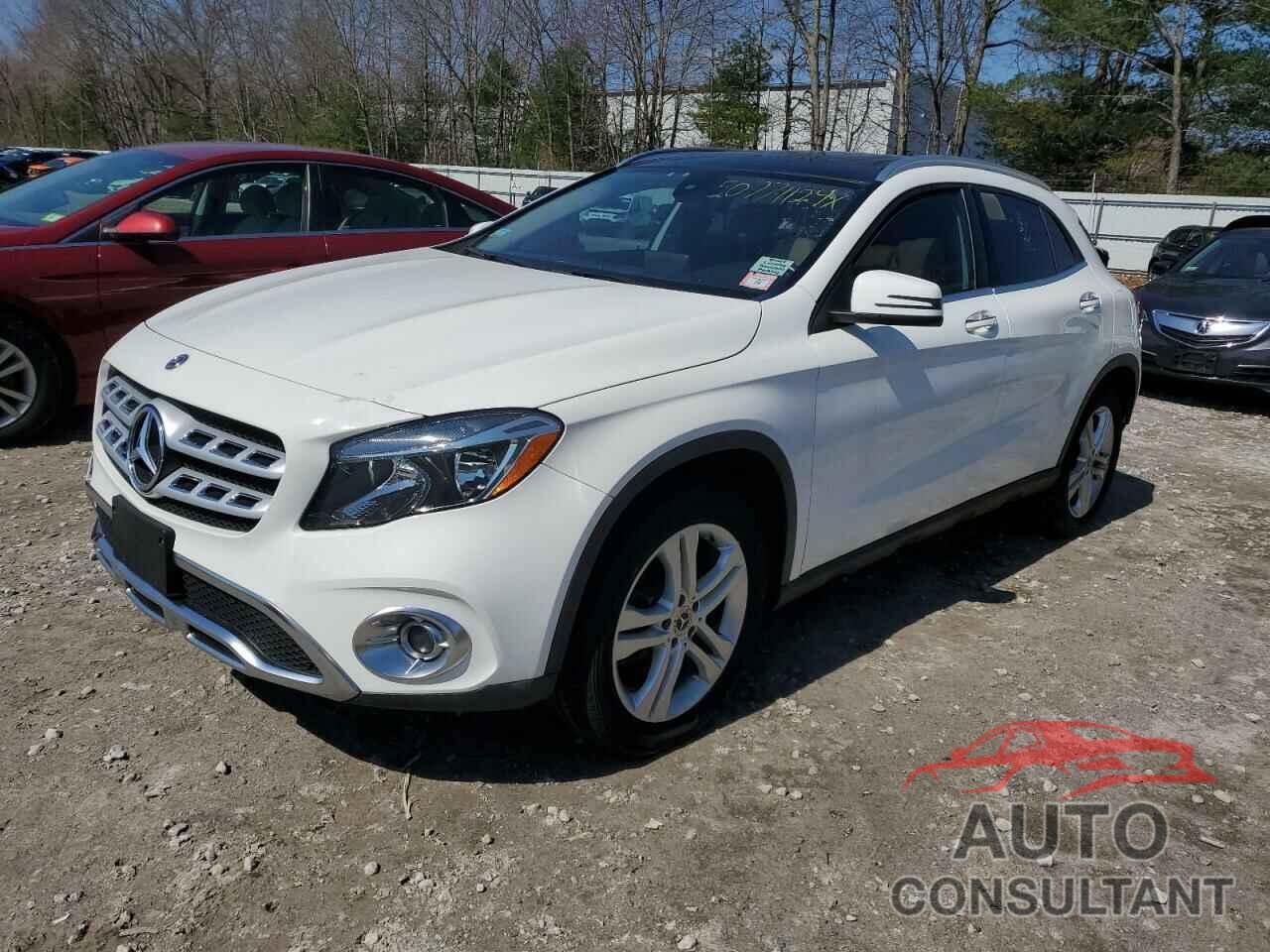 MERCEDES-BENZ GLA-CLASS 2019 - WDCTG4GB8KU012426