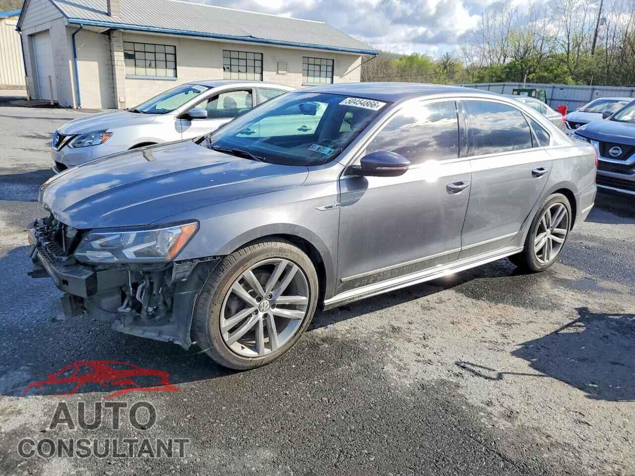 VOLKSWAGEN PASSAT 2017 - 1VWDT7A3XHC063348